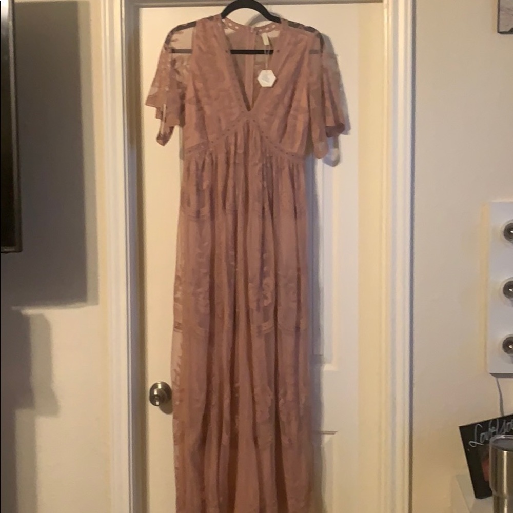 Light pink lace mesh overlay maxi dress